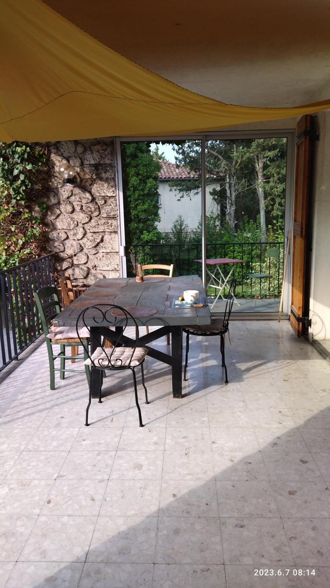 La Maison Du Bonheur Velleron Экстерьер фото